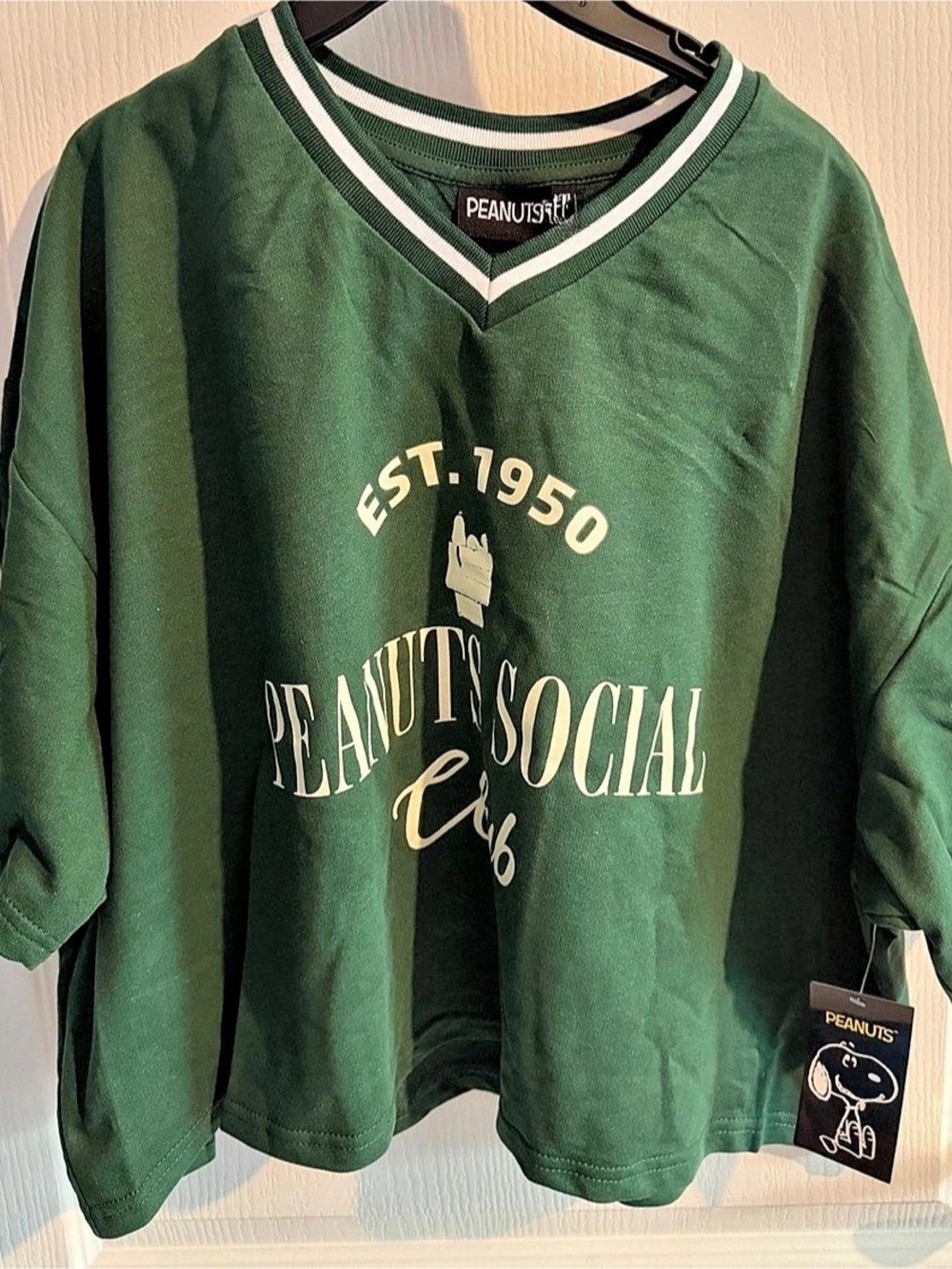 PEANUTS Social Club V-neck Green shirt Large